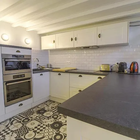 Lys Private Duplex *