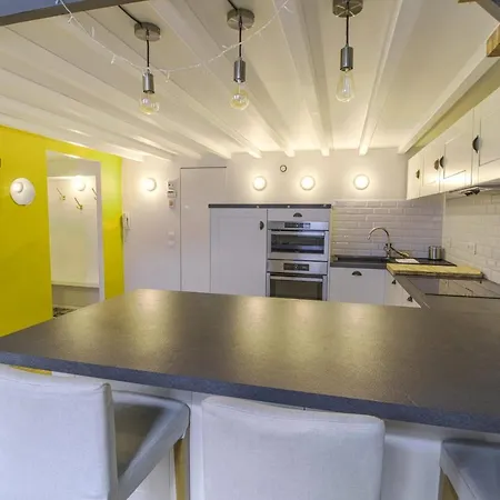 Lys Private Duplex *